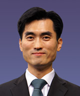박지운