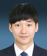 전찬욱